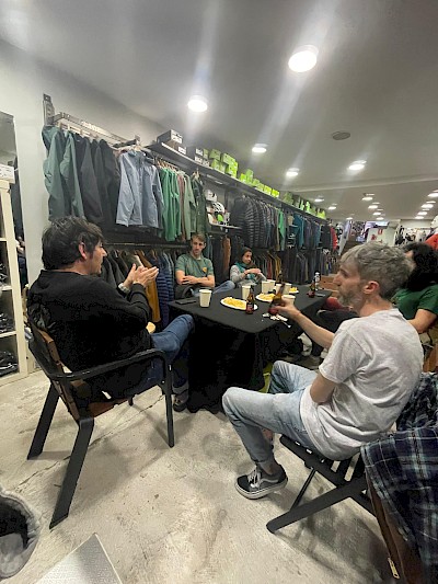 MASTERCLASS EQUIPAMIENTO DEPORTIVO